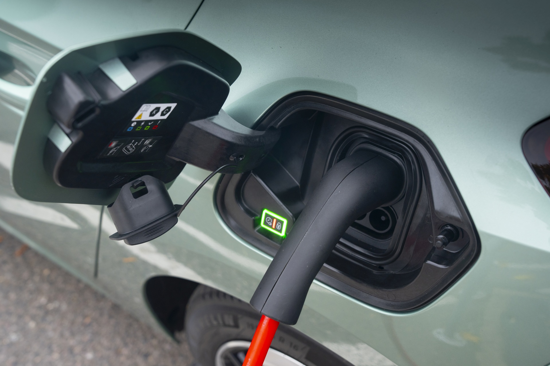 Vauxhall Corsa Electric charging